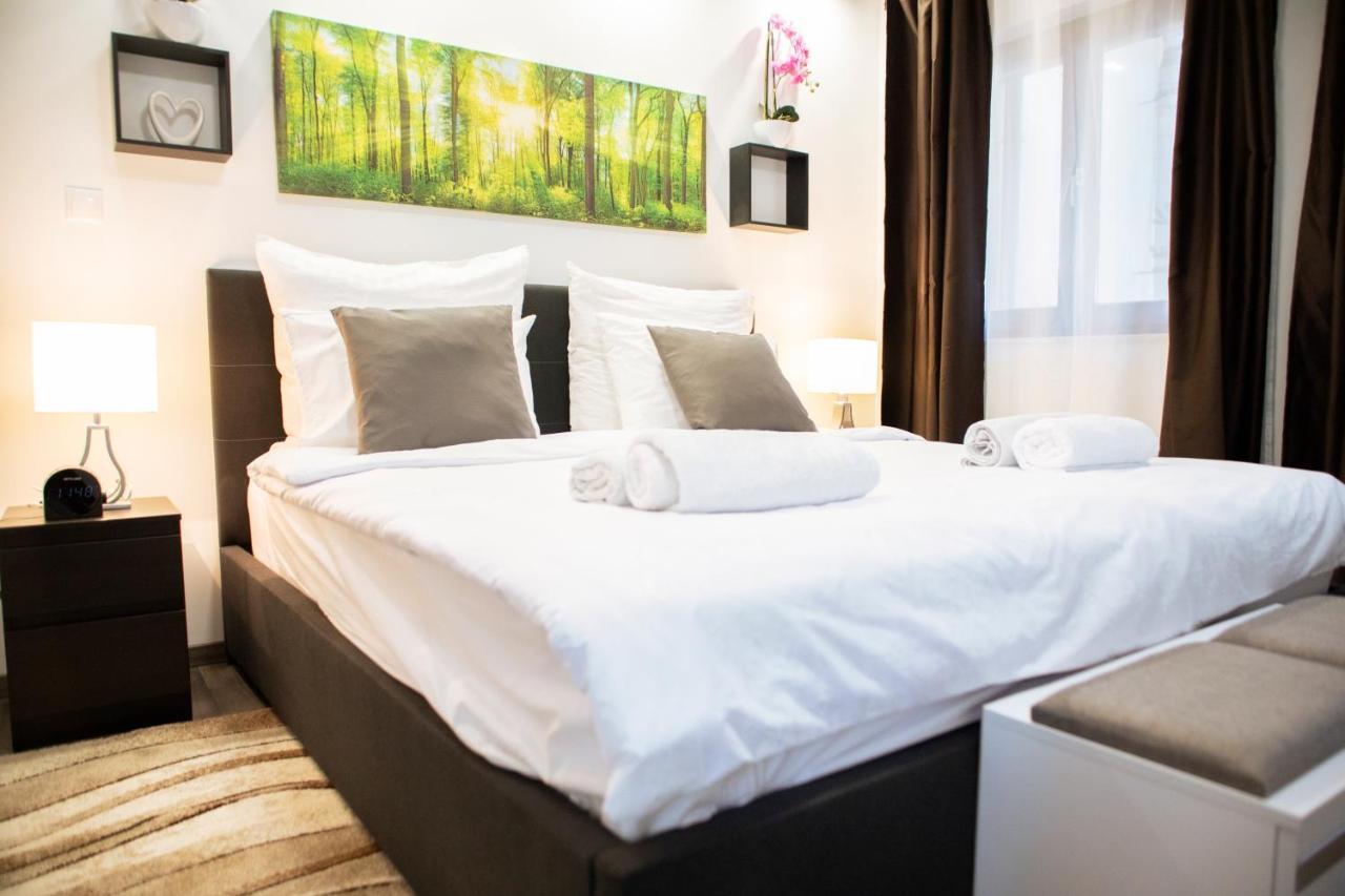 Nyuszis Apartman Кишкунмайша Екстериор снимка
