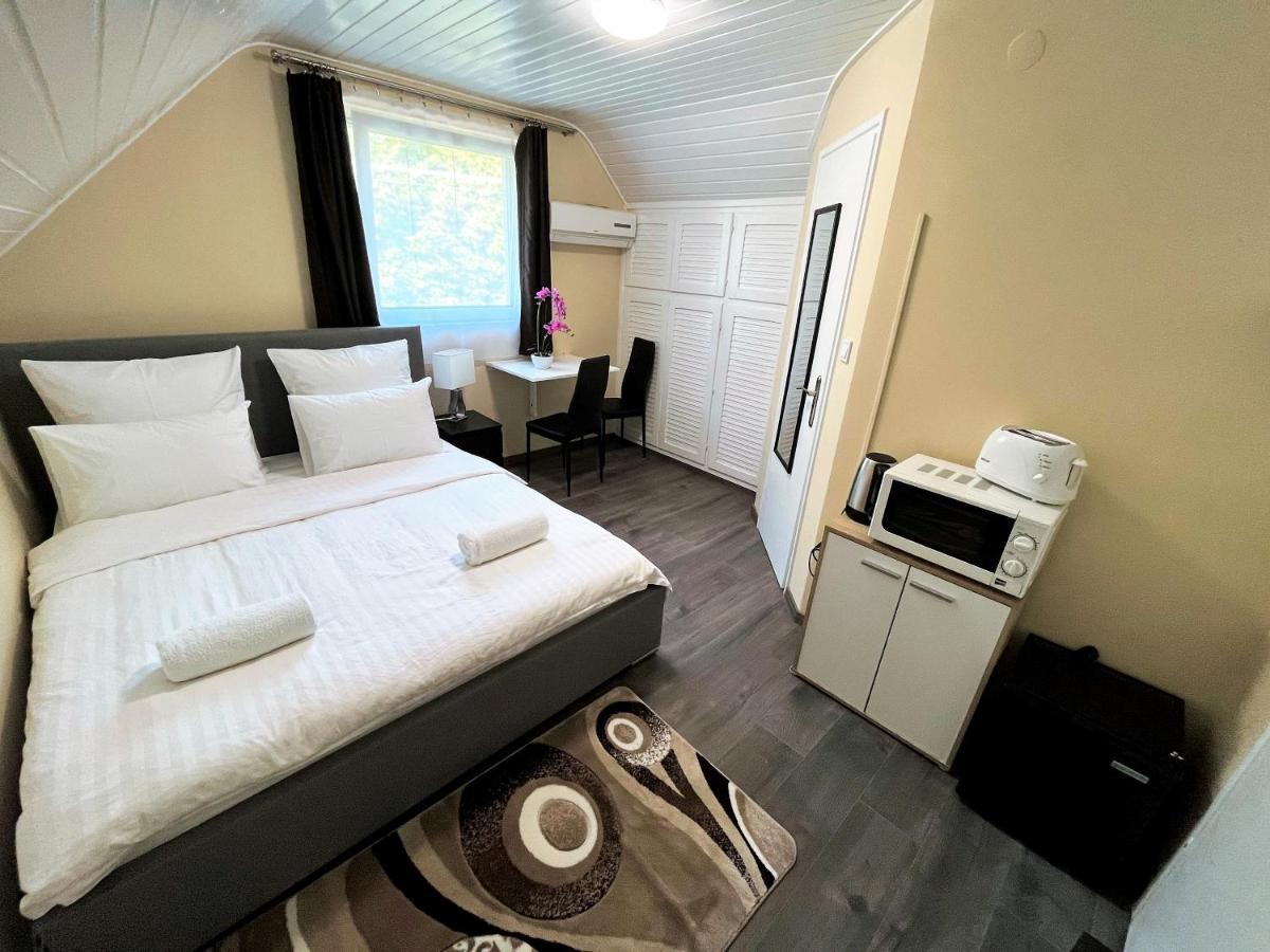 Nyuszis Apartman Кишкунмайша Екстериор снимка