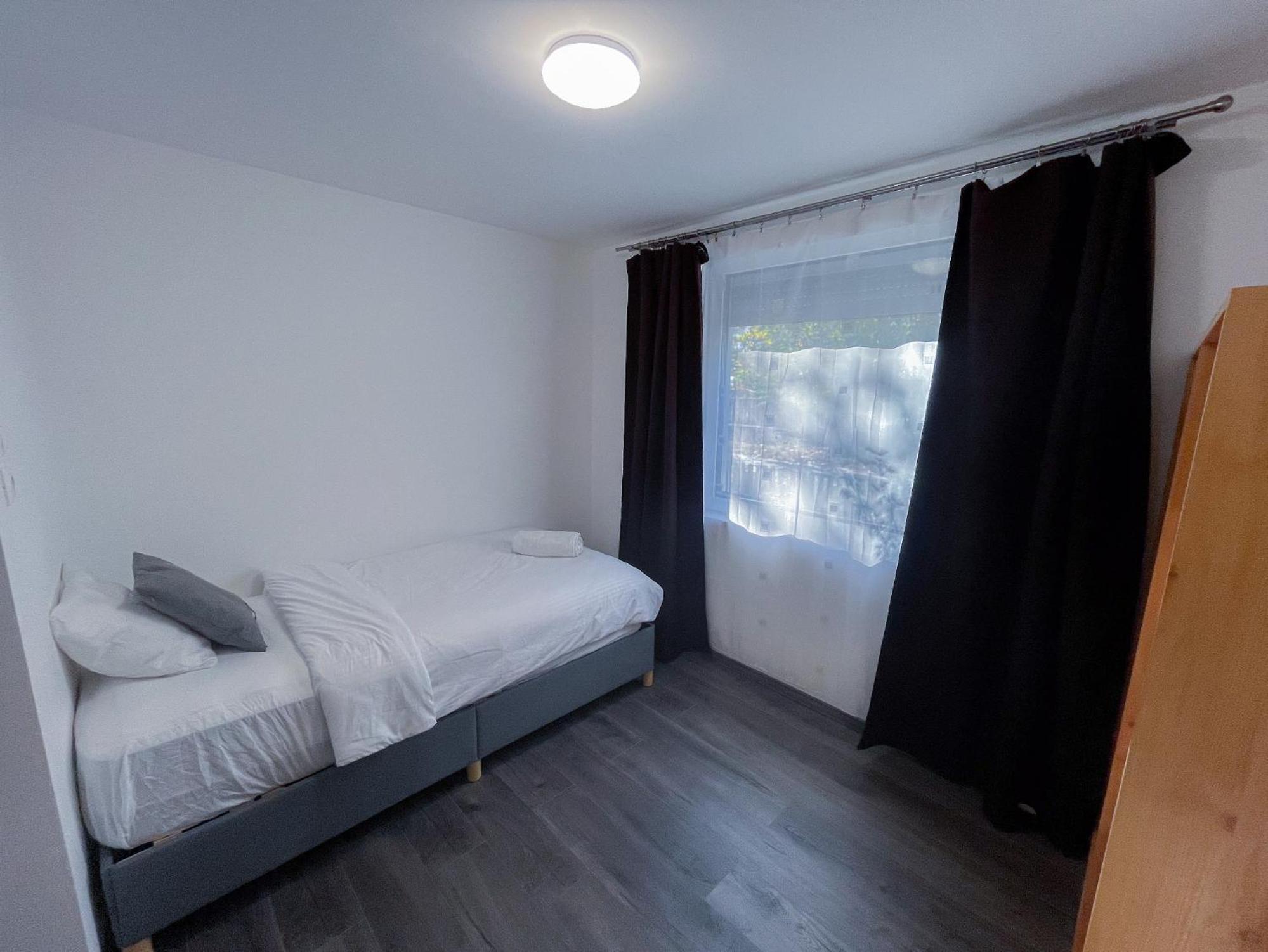 Nyuszis Apartman Кишкунмайша Екстериор снимка