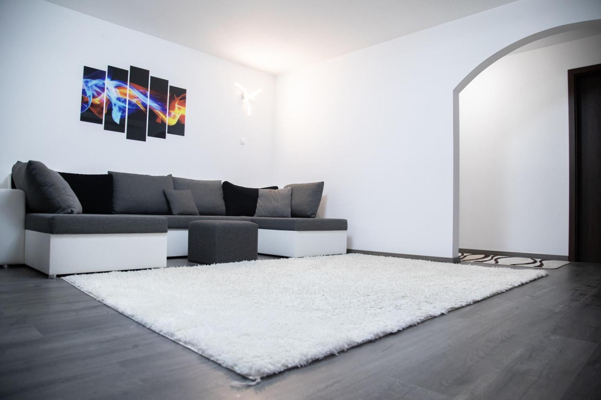Nyuszis Apartman Кишкунмайша Екстериор снимка